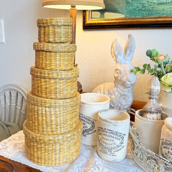5 Vintage Woven Nesting Baskets with Handles - Picture 7 of 17